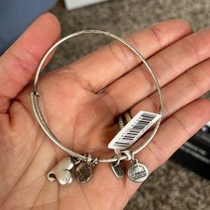 Alex and Ani Silver Cupid’s Heart Bracelet NEW